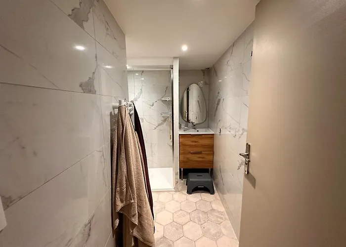 Origamix Center And Garage